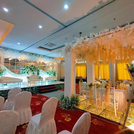 Sindoro Hotel Cilacap By Conary Kültér fotó
